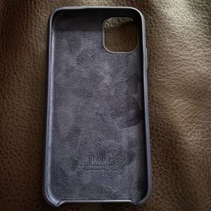 iPhone 11 apple case